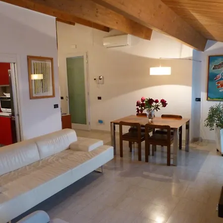 Turistico A Apartament *